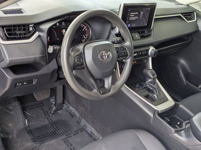 Used 2024 Toyota RAV4 LE image 17