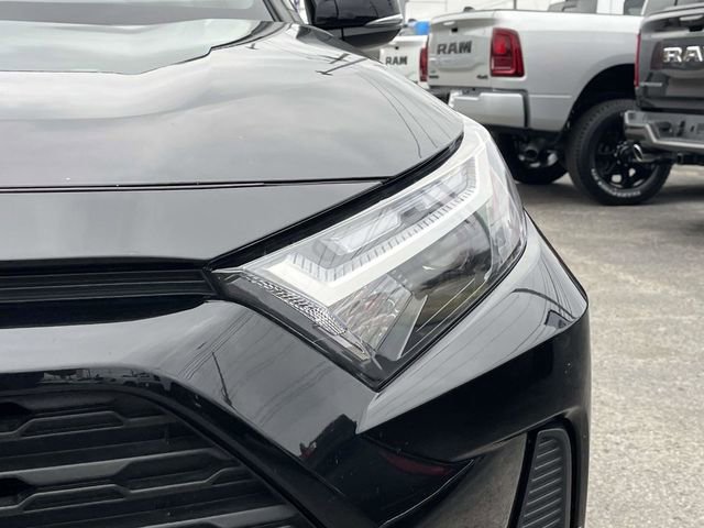 Used 2024 Toyota RAV4 XLE image 9