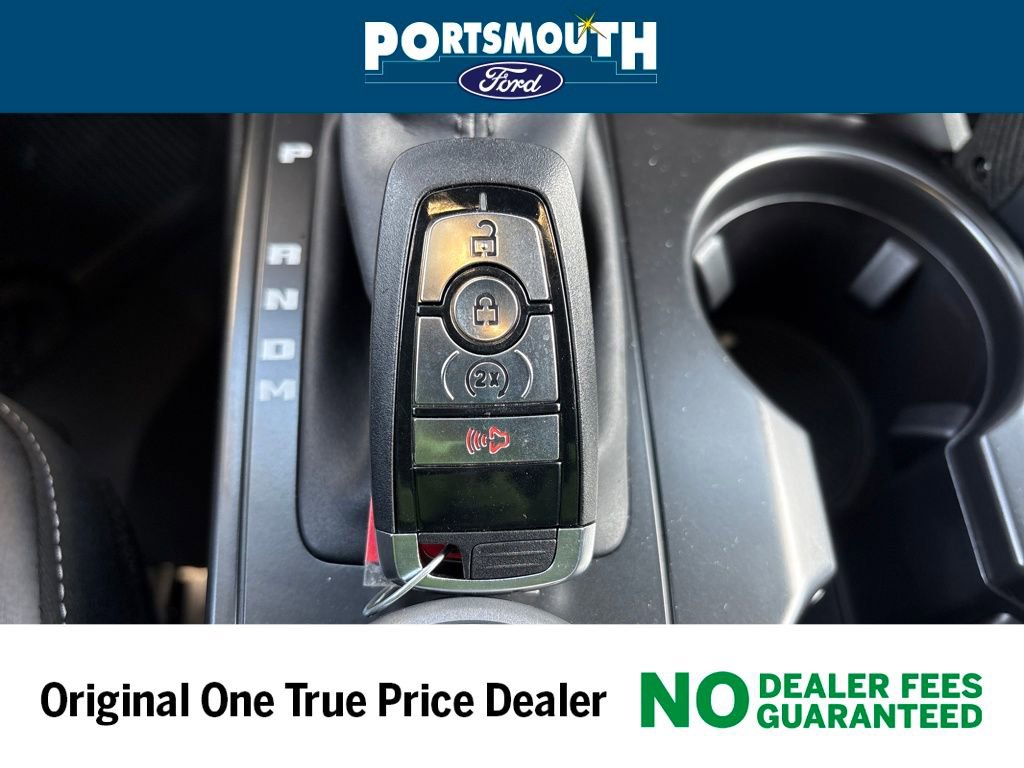 New 2025 Ford Bronco Badlands image 11