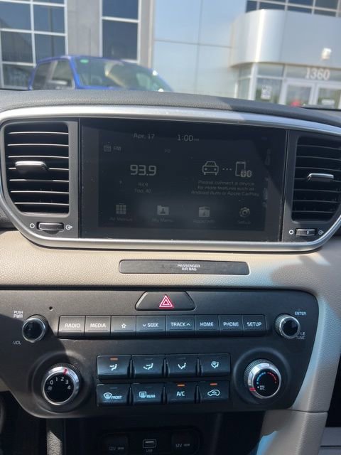 Used 2021 Kia Sportage LX image 14