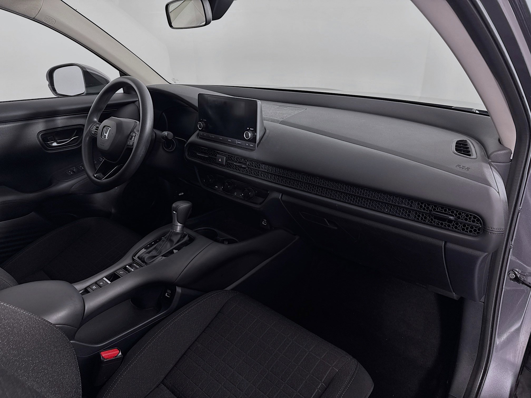 Certified 2023 Honda HR-V LX image 26