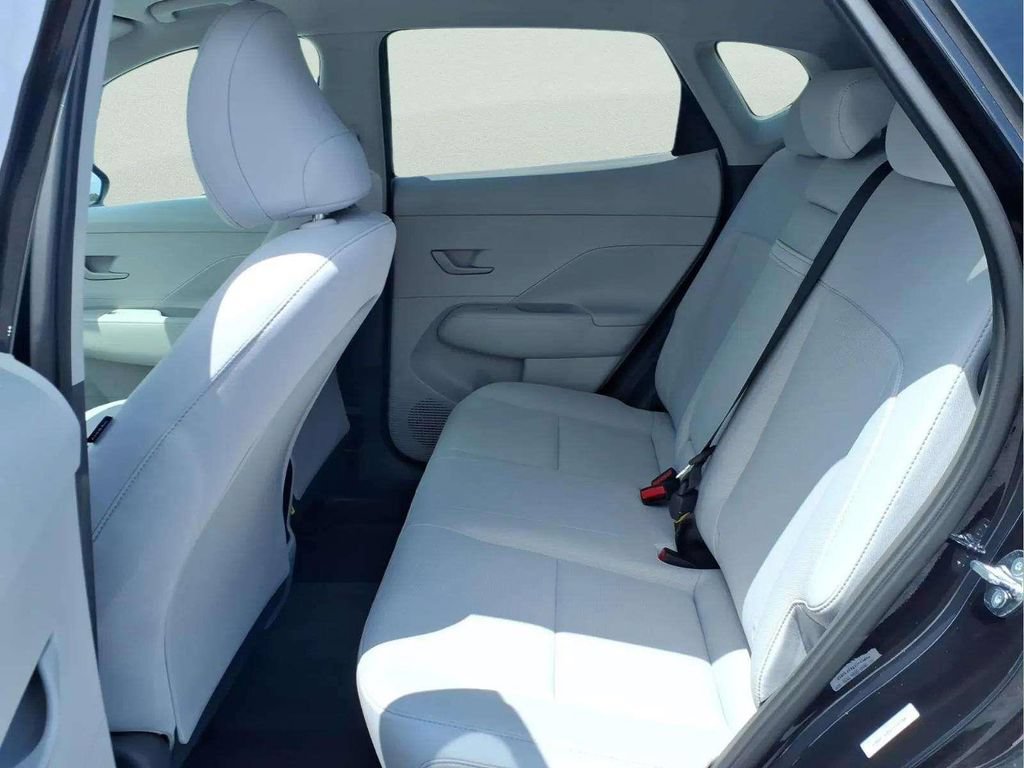 New 2026 Hyundai Kona SEL Sport FWD image 11