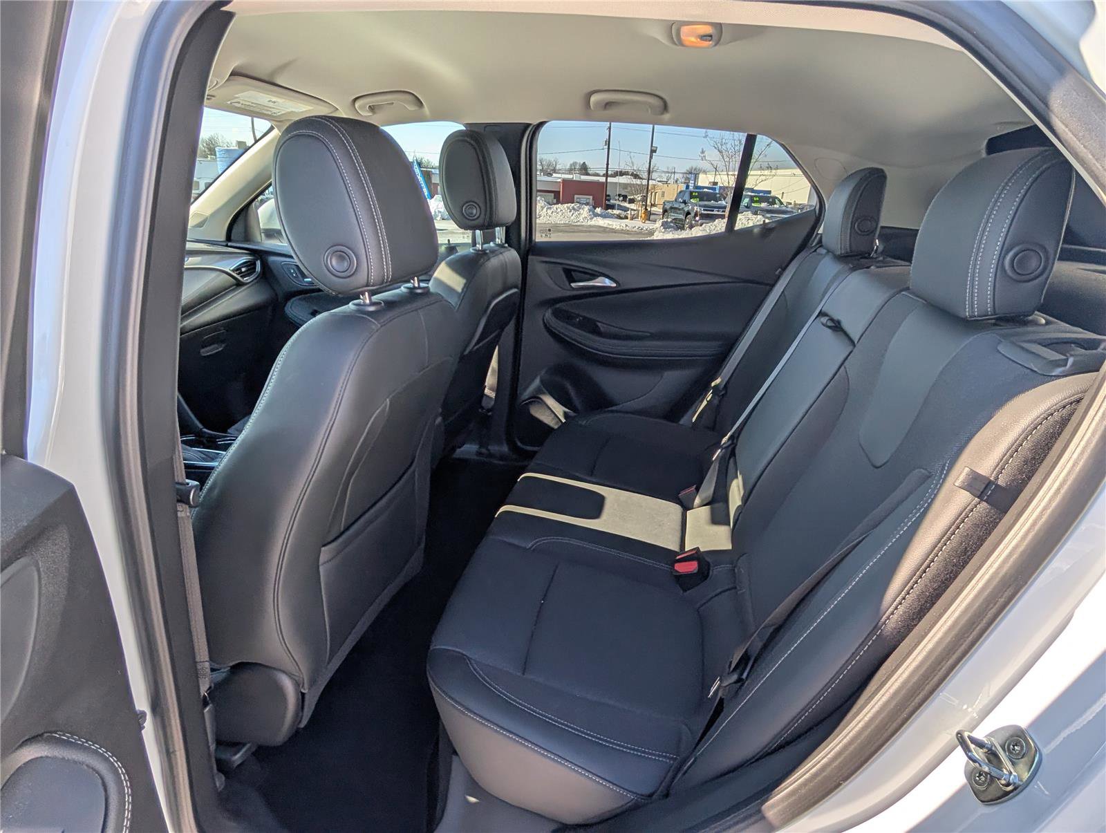 Used 2021 Buick Encore GX Select w/ Advanced Technology Package image 14