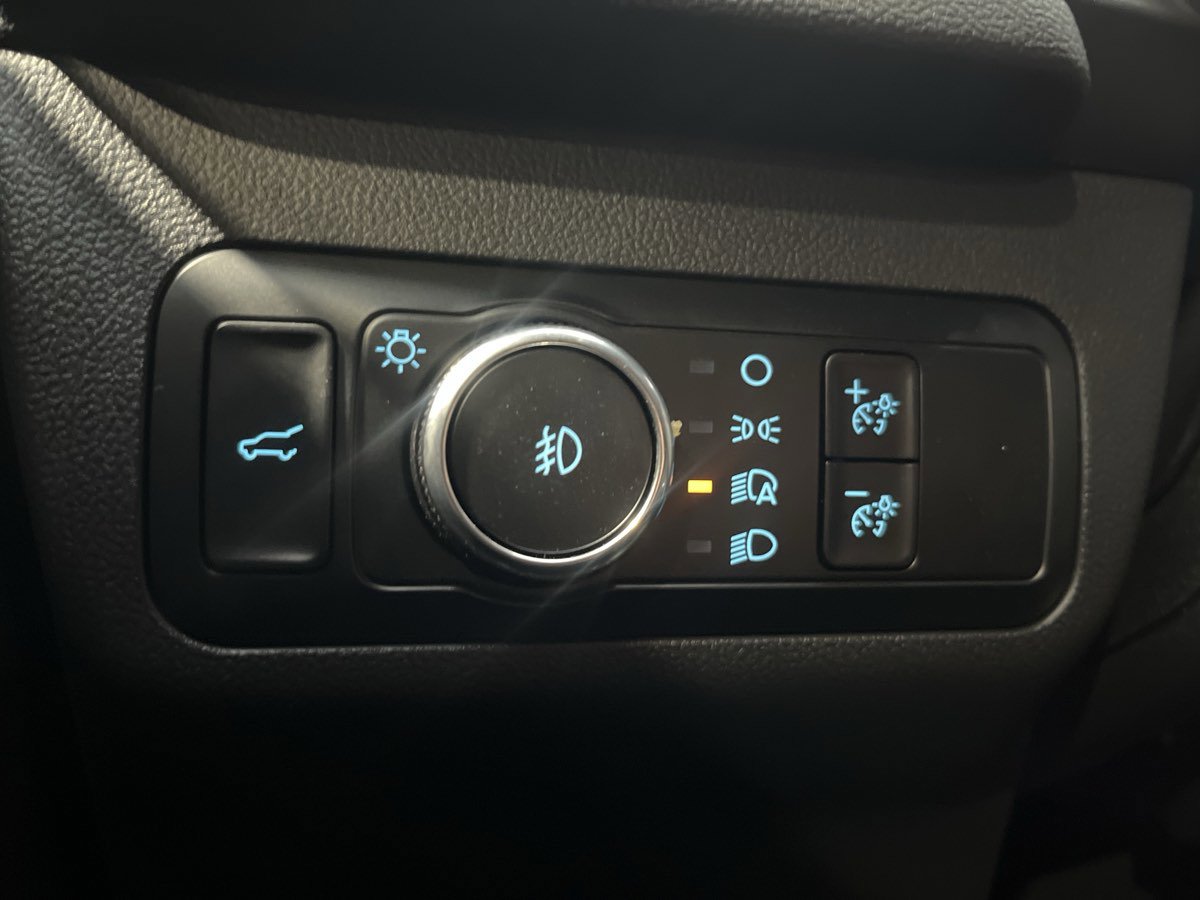 Used 2024 Ford Escape ST-Line Select w/ Tech Pack #1 AWD/4WD image 14