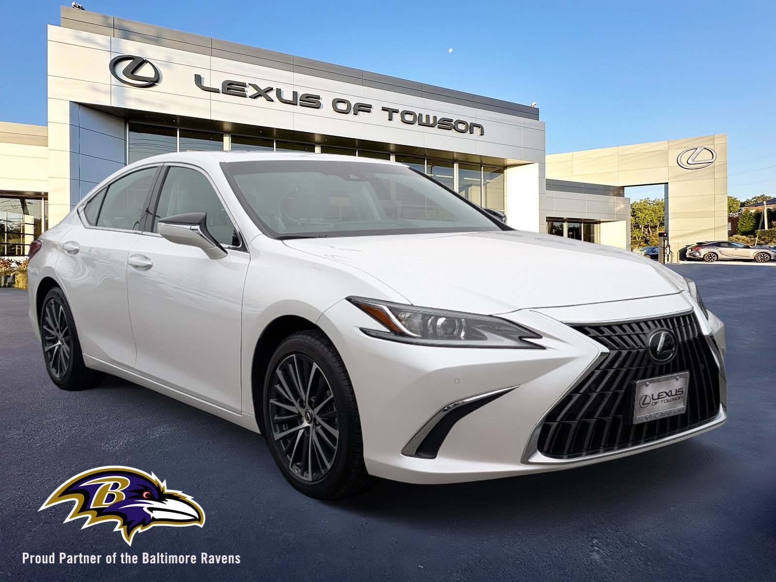 Certified 2025 Lexus ES 300h w/ Premium Package