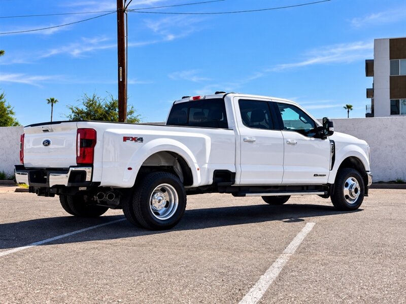 Used 2024 Ford F350 Lariat w/ FX4 Off-Road Package AWD/4WD image 4