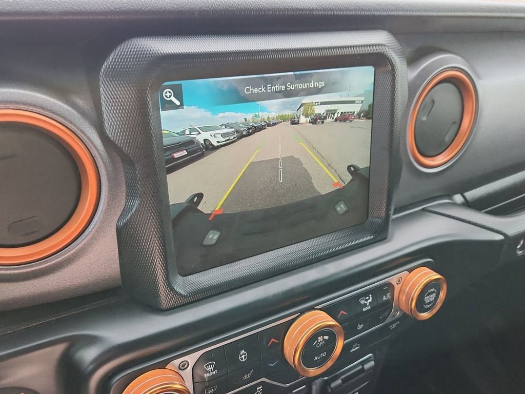 Used 2023 Jeep Gladiator Mojave w/ Cold Weather Group AWD/4WD image 26
