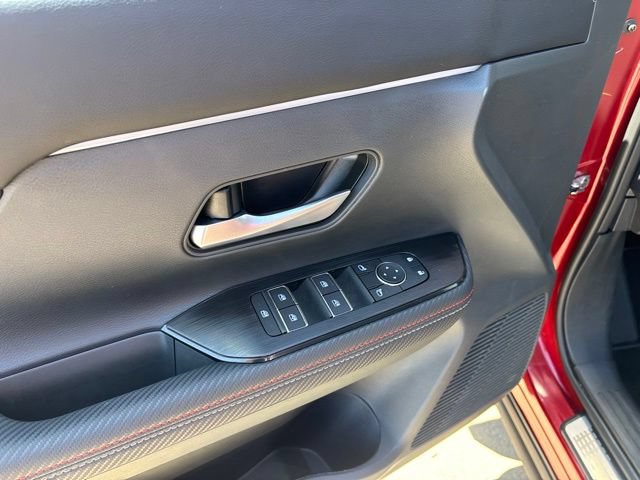 Used 2026 Nissan Kicks SR w/ SR Premium Package AWD/4WD image 20