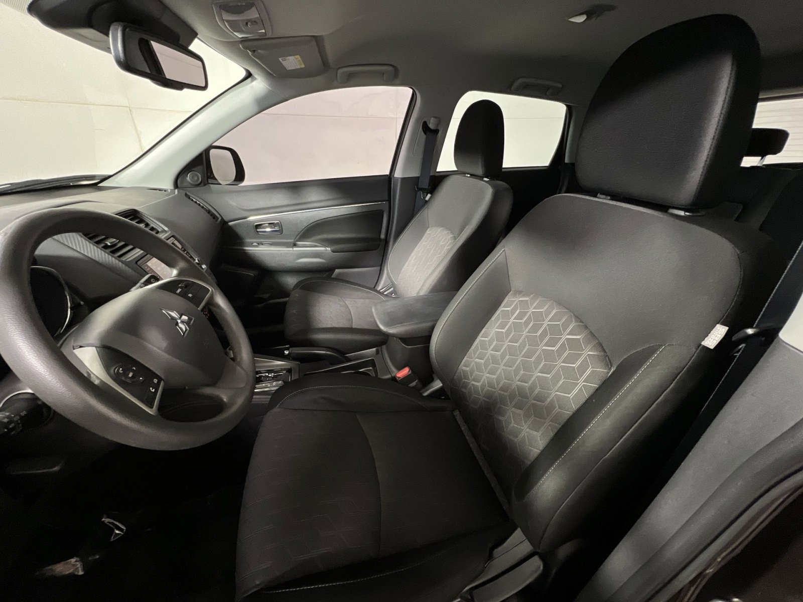 Used 2021 Mitsubishi Outlander Sport ES image 12