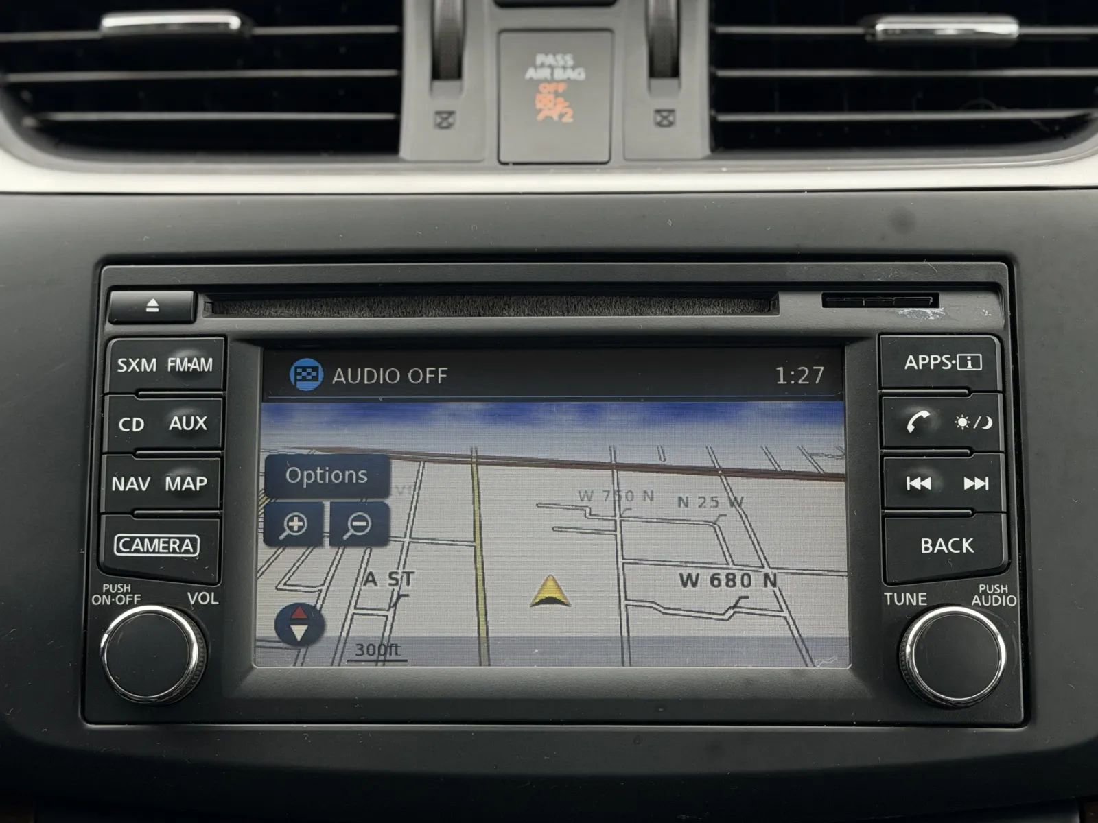 Used 2015 Nissan Sentra SL w/ Navigation Package image 28