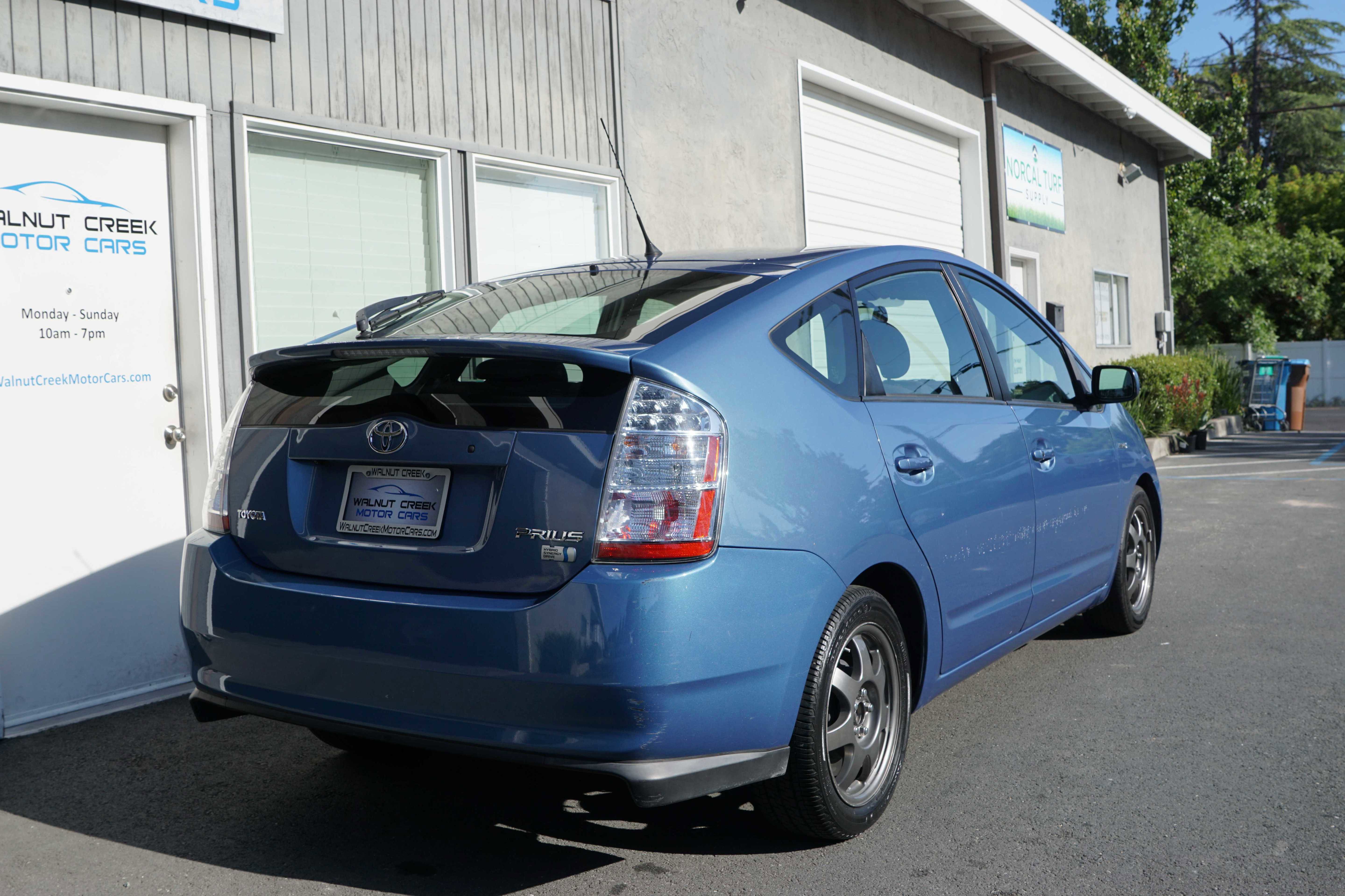 Used 2009 Toyota Prius Touring FWD image 22