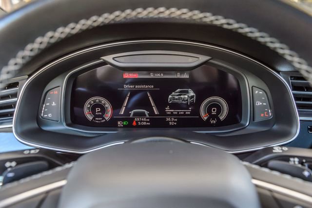 Used 2021 Audi Q8 Premium Plus w/ Premium Plus Package image 18