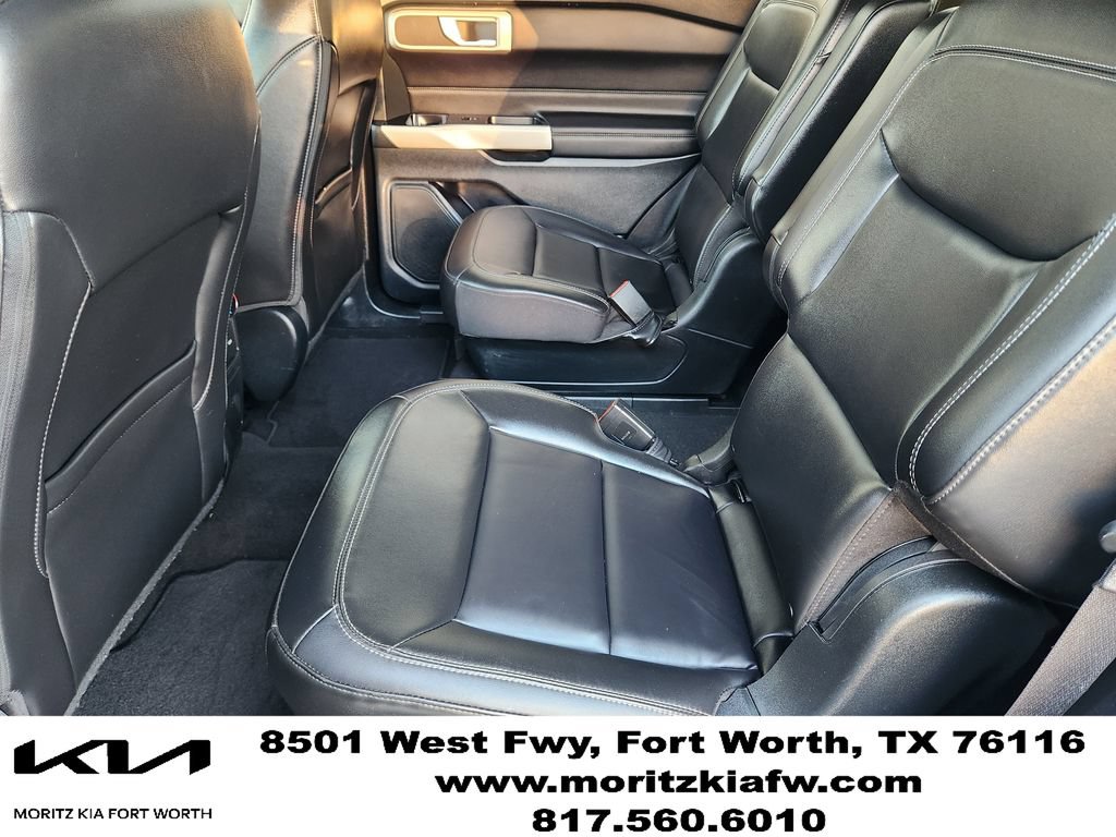 Used 2023 Ford Explorer XLT w/ Equipment Group 202A RWD image 25