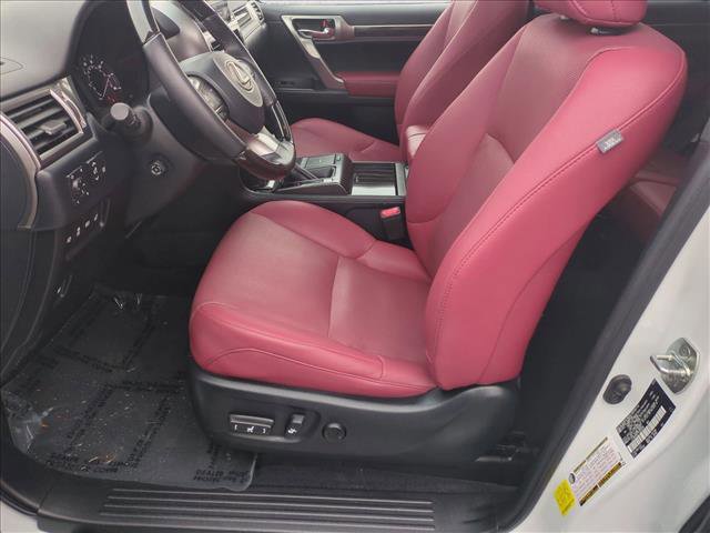 Used 2023 Lexus GX 460 Premium w/ Premium Plus Package image 17