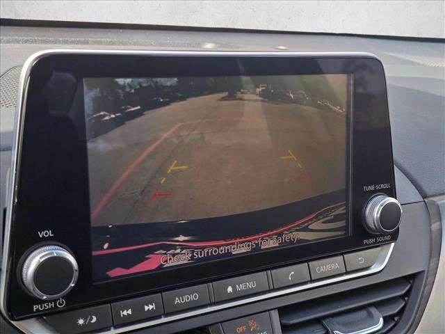 Used 2023 Nissan Altima 2.5 SV FWD image 13