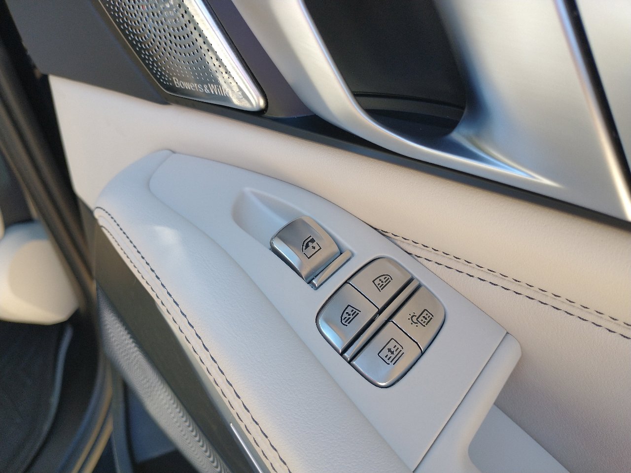 Used 2019 BMW X7 xDrive50i w/ Dynamic Handling Package image 68