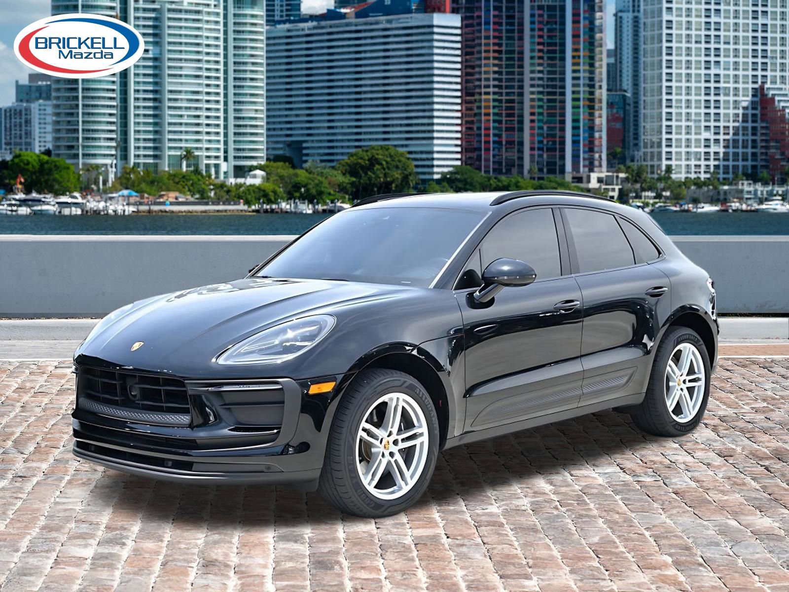 Used 2023 Porsche Macan AWD/4WD image 1