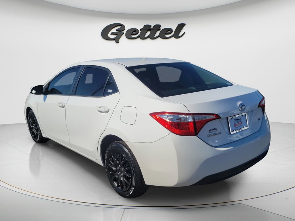 Used 2016 Toyota Corolla LE image 14