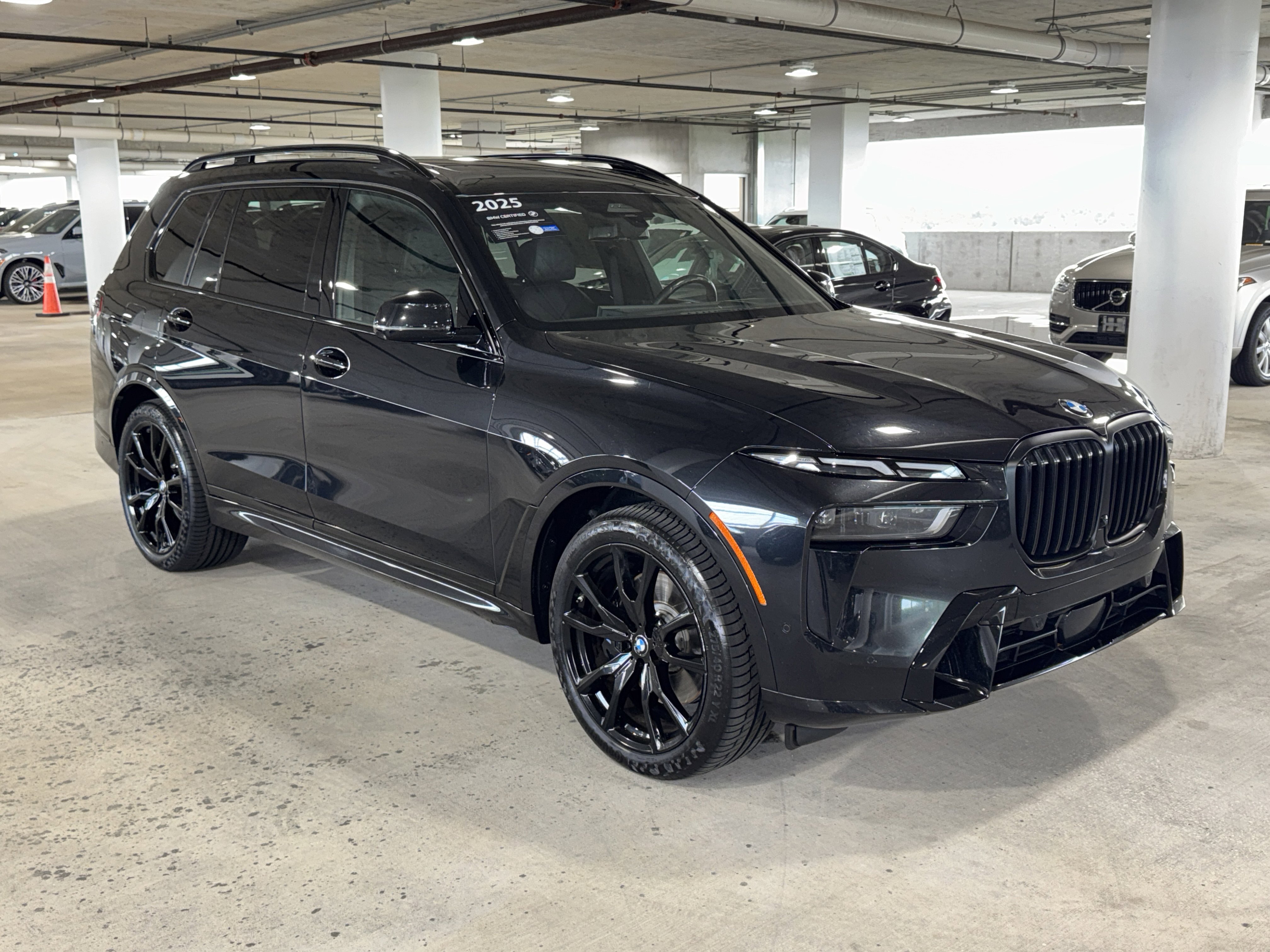 Certified 2025 BMW X7 xDrive40i w/ M Sport Package image 2