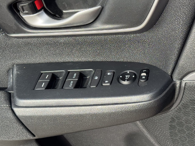 Used 2019 Honda CR-V EX image 29