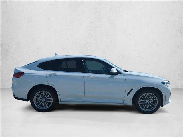 Used 2021 BMW X4 xDrive30i w/ Executive Package image 4