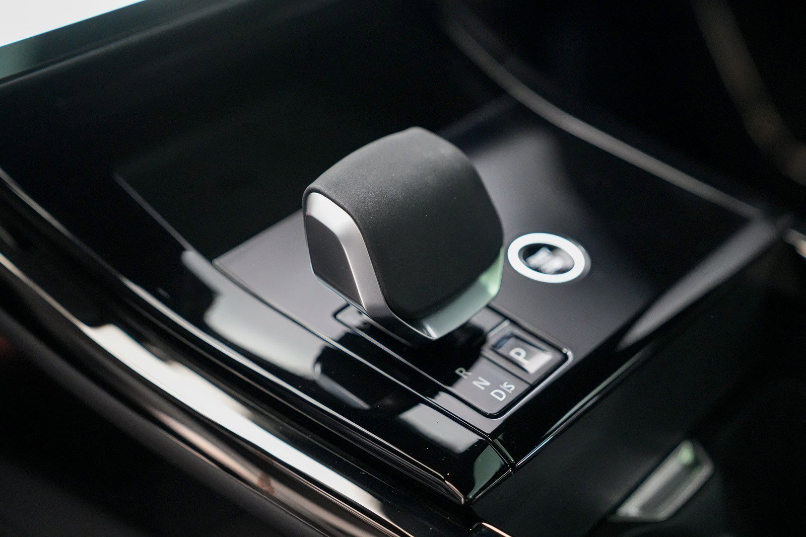 Used 2025 Land Rover Range Rover Sport Dynamic SE image 28