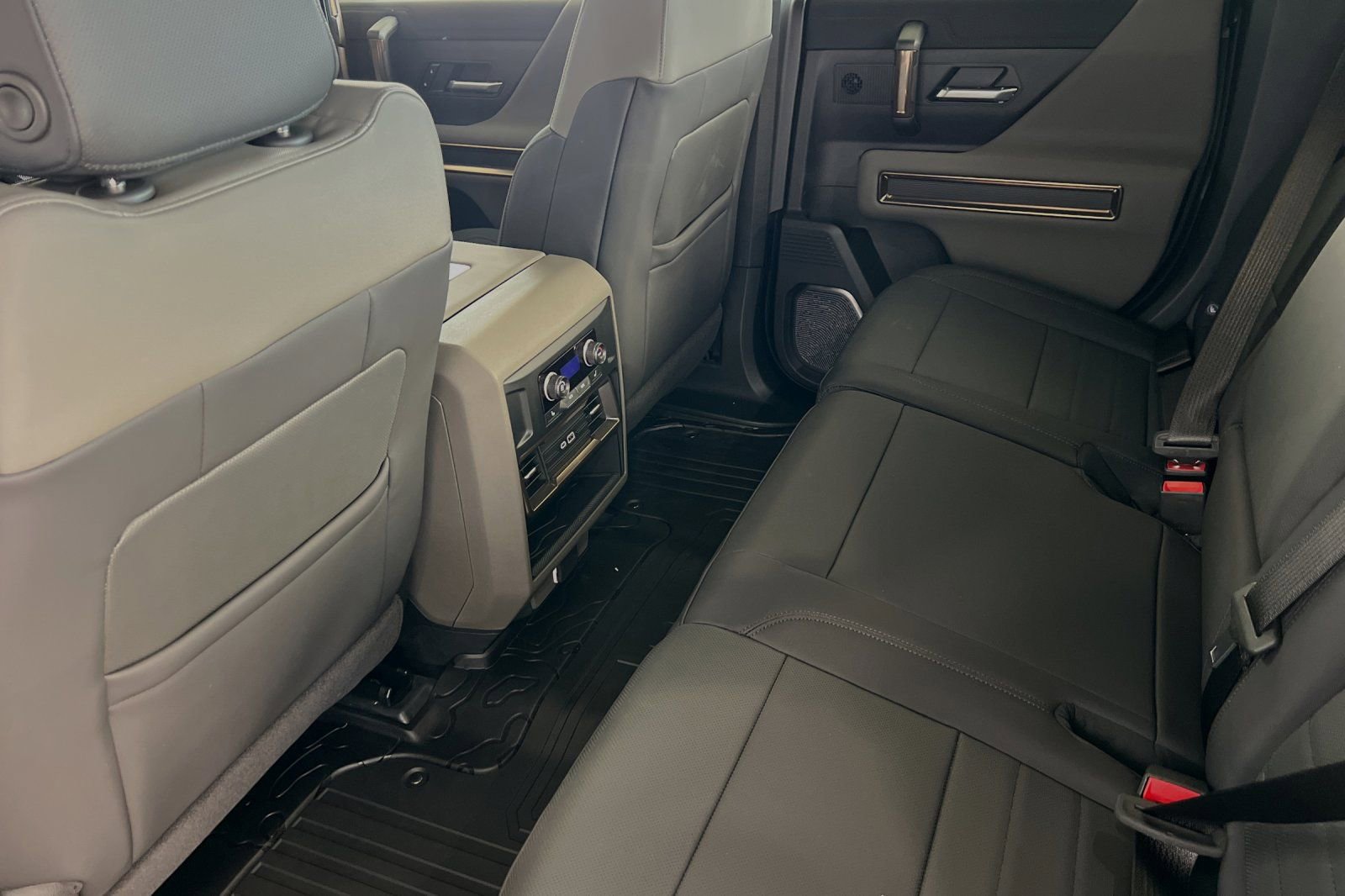 New 2025 GMC Hummer EV 3X AWD/4WD image 13