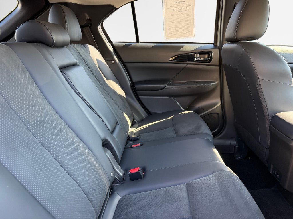 Used 2025 Mitsubishi Eclipse Cross SE AWD/4WD image 28