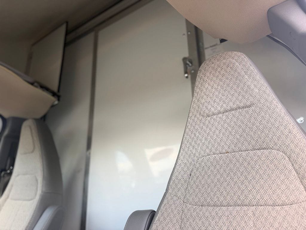 Used 2025 Chevrolet Express 3500 w/ Power Convenience Package RWD image 16