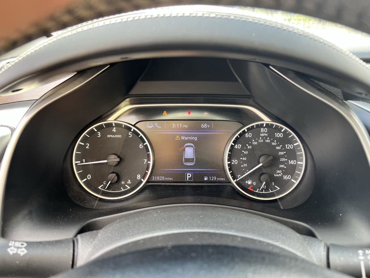 Used 2024 Nissan Murano SV FWD image 11