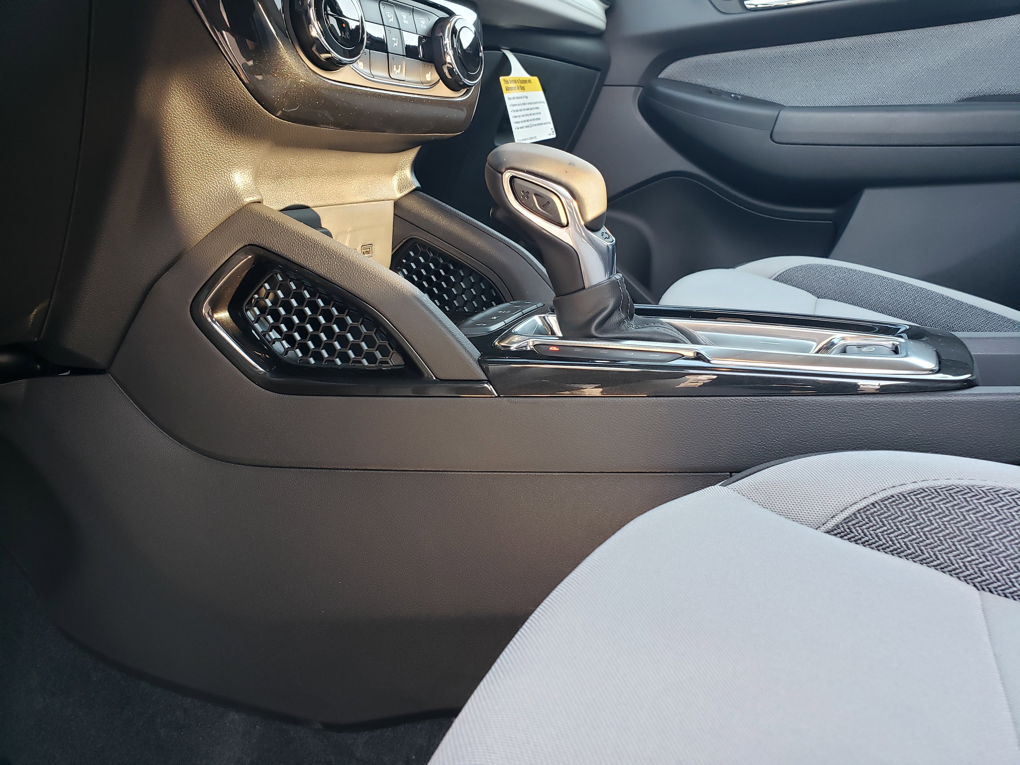 New 2026 Chevrolet TrailBlazer LT image 32