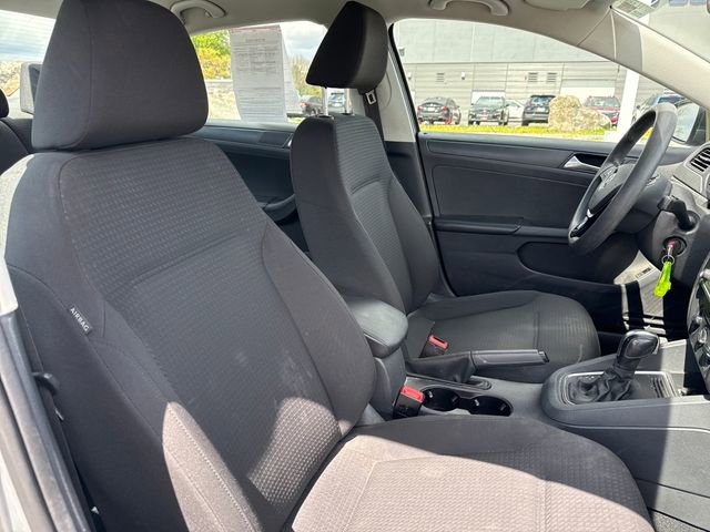 Used 2016 Volkswagen Jetta S image 13
