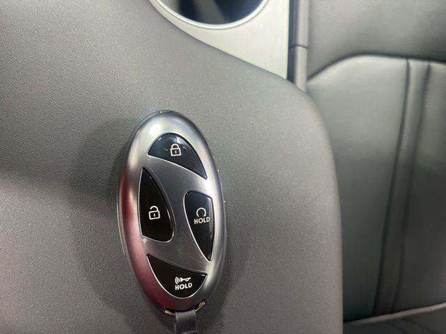 New 2025 Hyundai Sonata Limited image 23