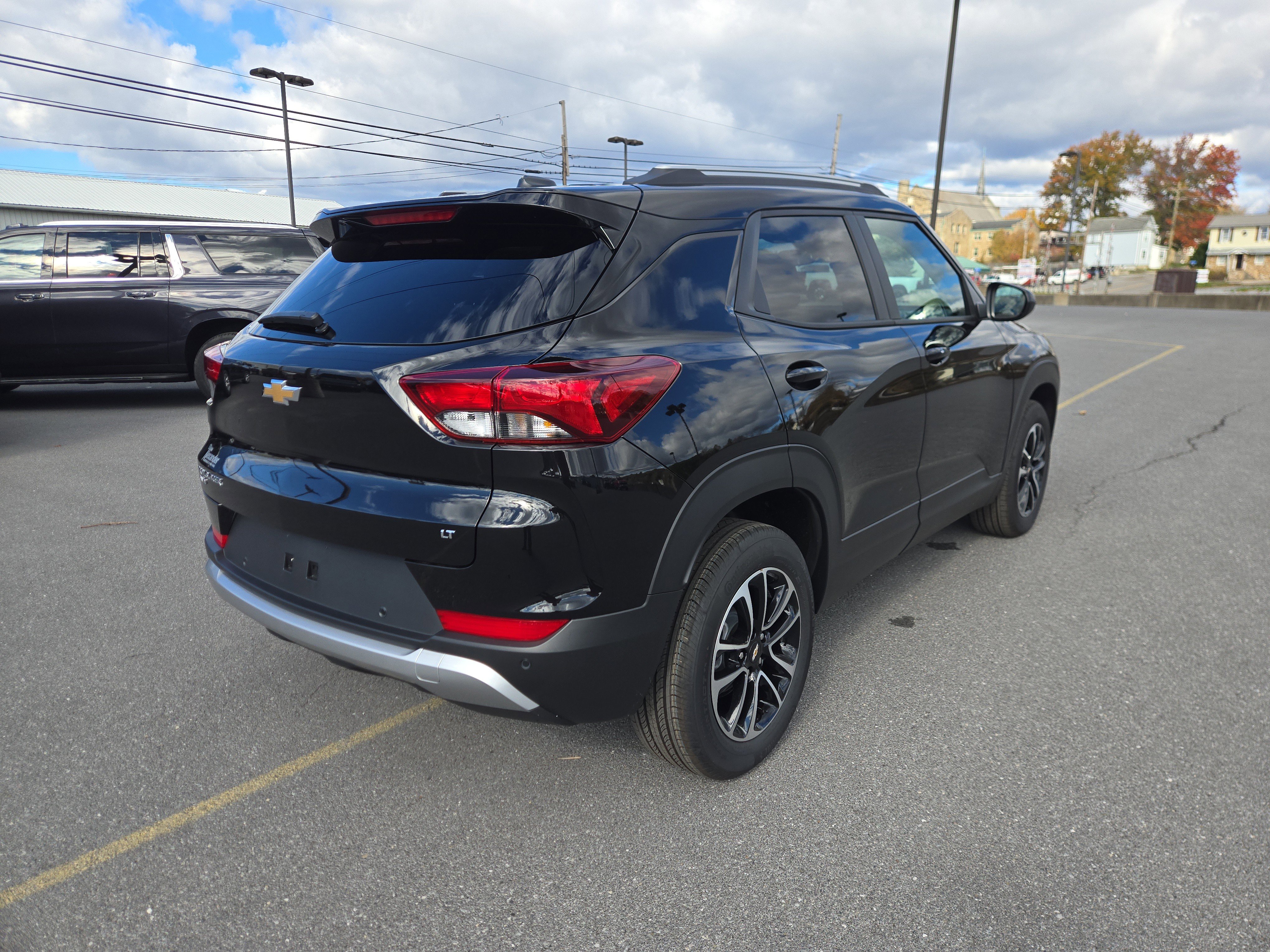 New 2026 Chevrolet TrailBlazer LT w/ Convenience Package image 3