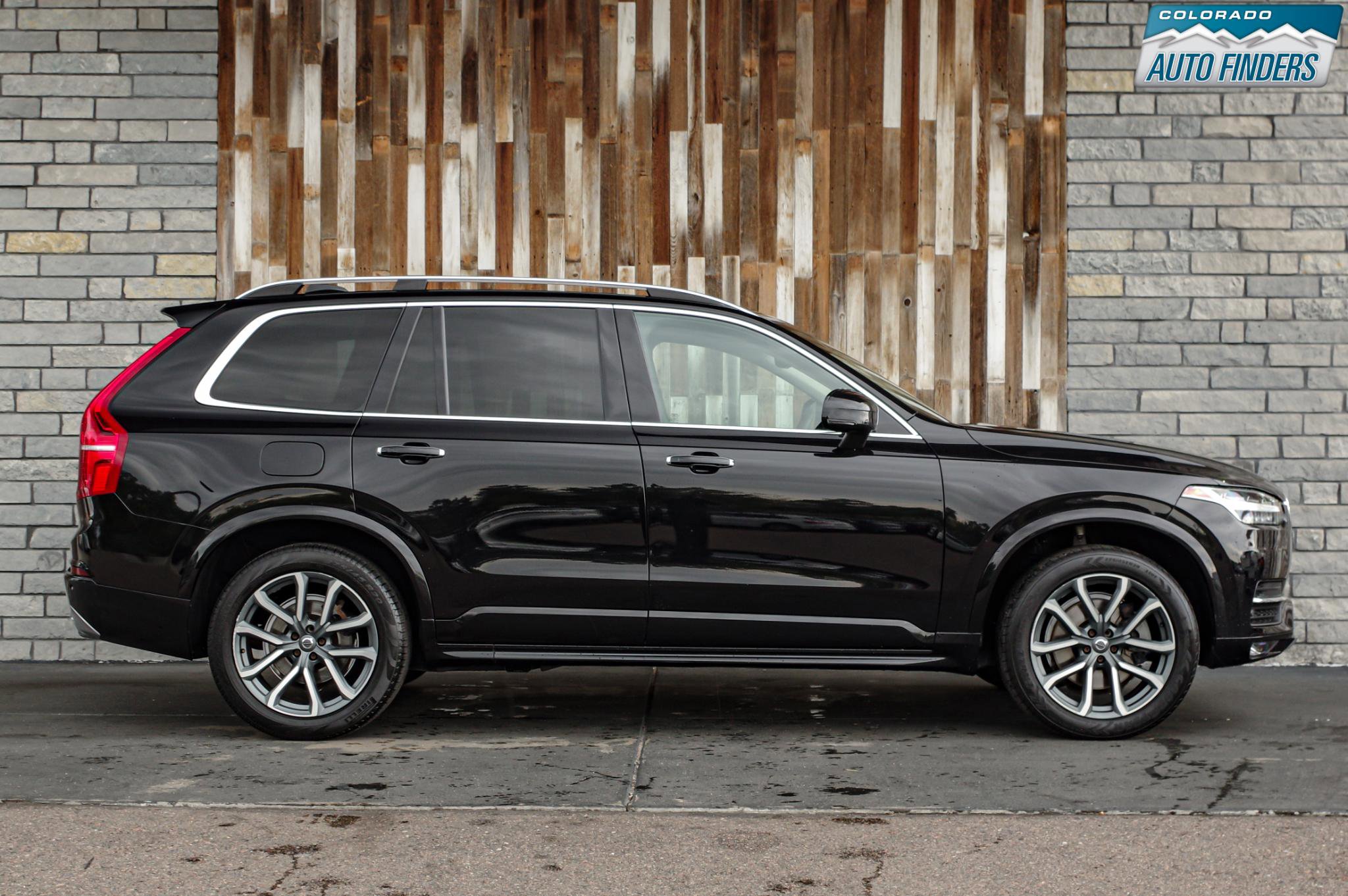 Used 2019 Volvo XC90 T6 Momentum AWD/4WD image 8