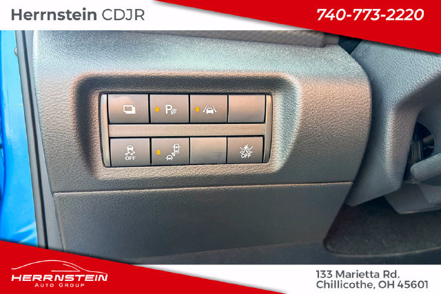 Used 2023 Nissan Kicks S FWD image 12