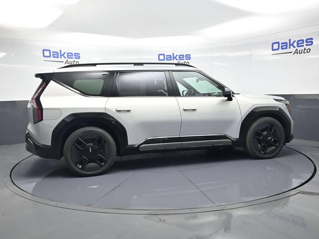 New 2026 Kia EV9 GT-Line AWD/4WD image 8
