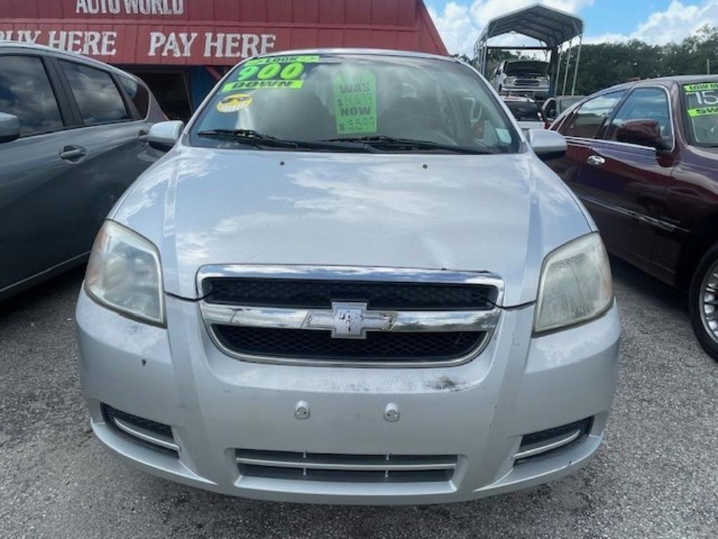 Used 2011 Chevrolet Aveo LT FWD image 2