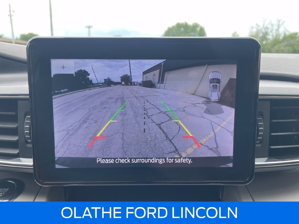 Certified 2023 Ford Explorer XLT w/ Equipment Group 202A AWD/4WD image 25