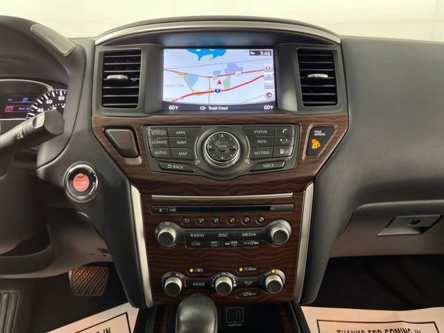 Used 2020 Nissan Pathfinder Platinum FWD image 25