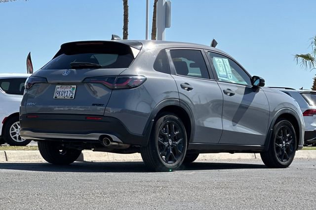Used 2024 Honda HR-V Sport image 3