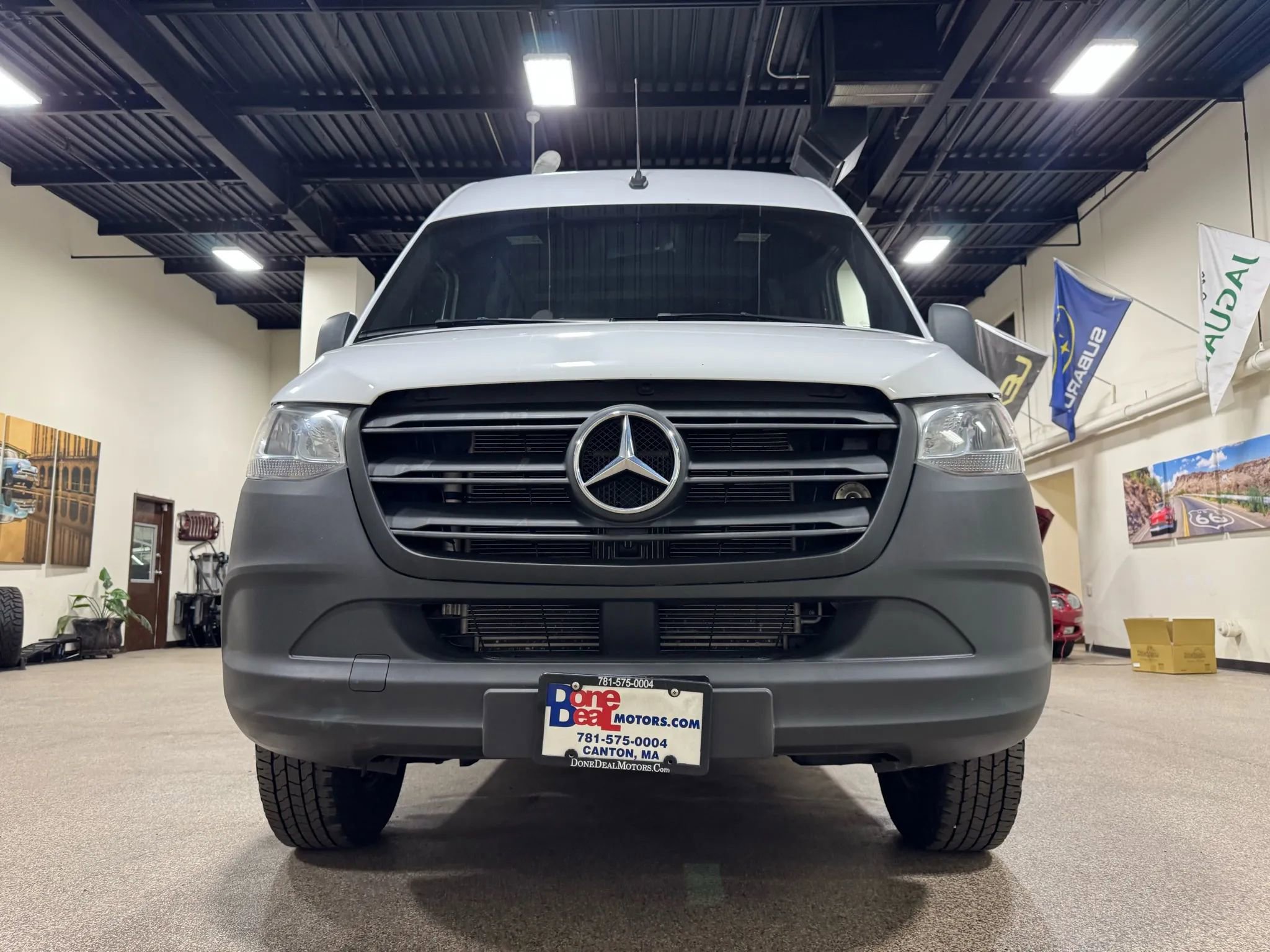 Used 2020 Mercedes-Benz Sprinter 2500 image 8