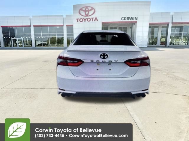 Used 2023 Toyota Camry SE w/ Convenience Package image 4
