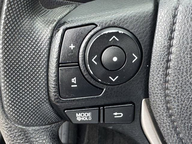 Used 2015 Toyota Corolla LE FWD image 22