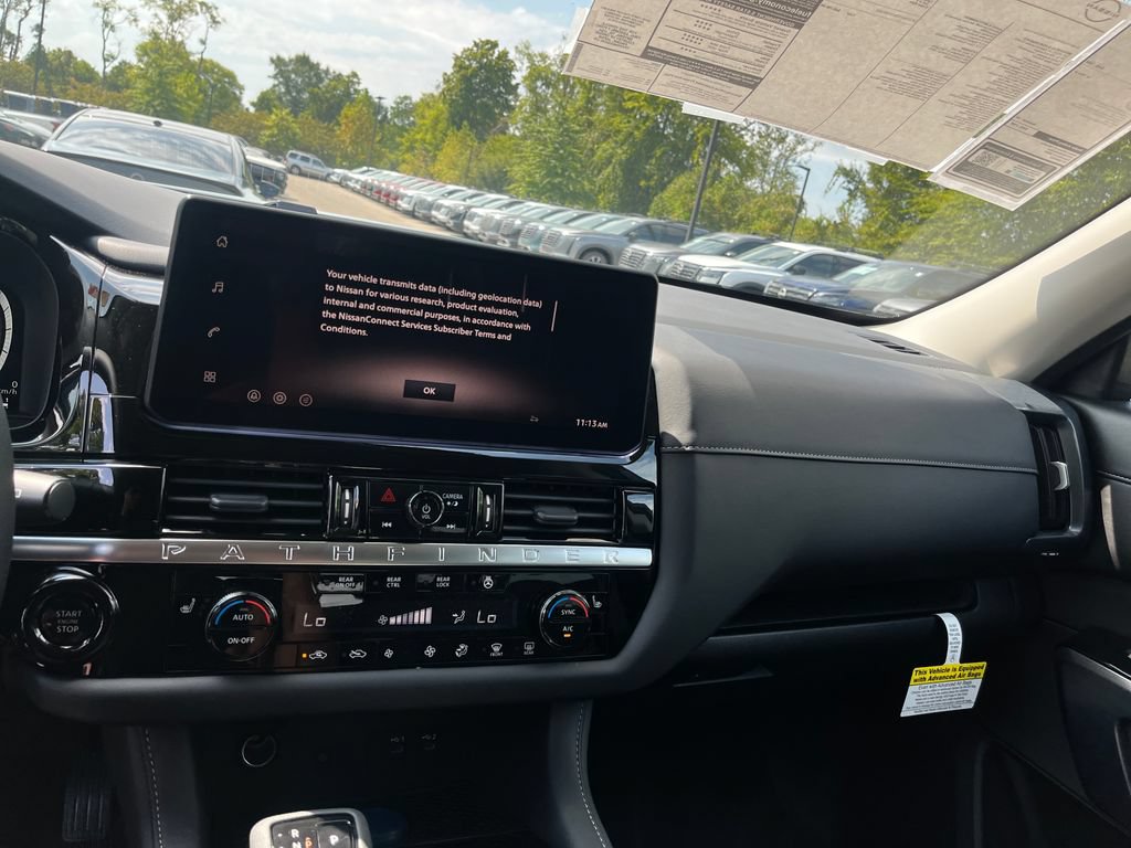 New 2026 Nissan Pathfinder SL FWD image 15