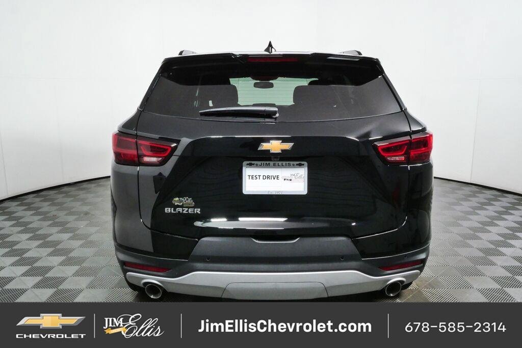 New 2026 Chevrolet Blazer LT w/ Convenience Package FWD image 26