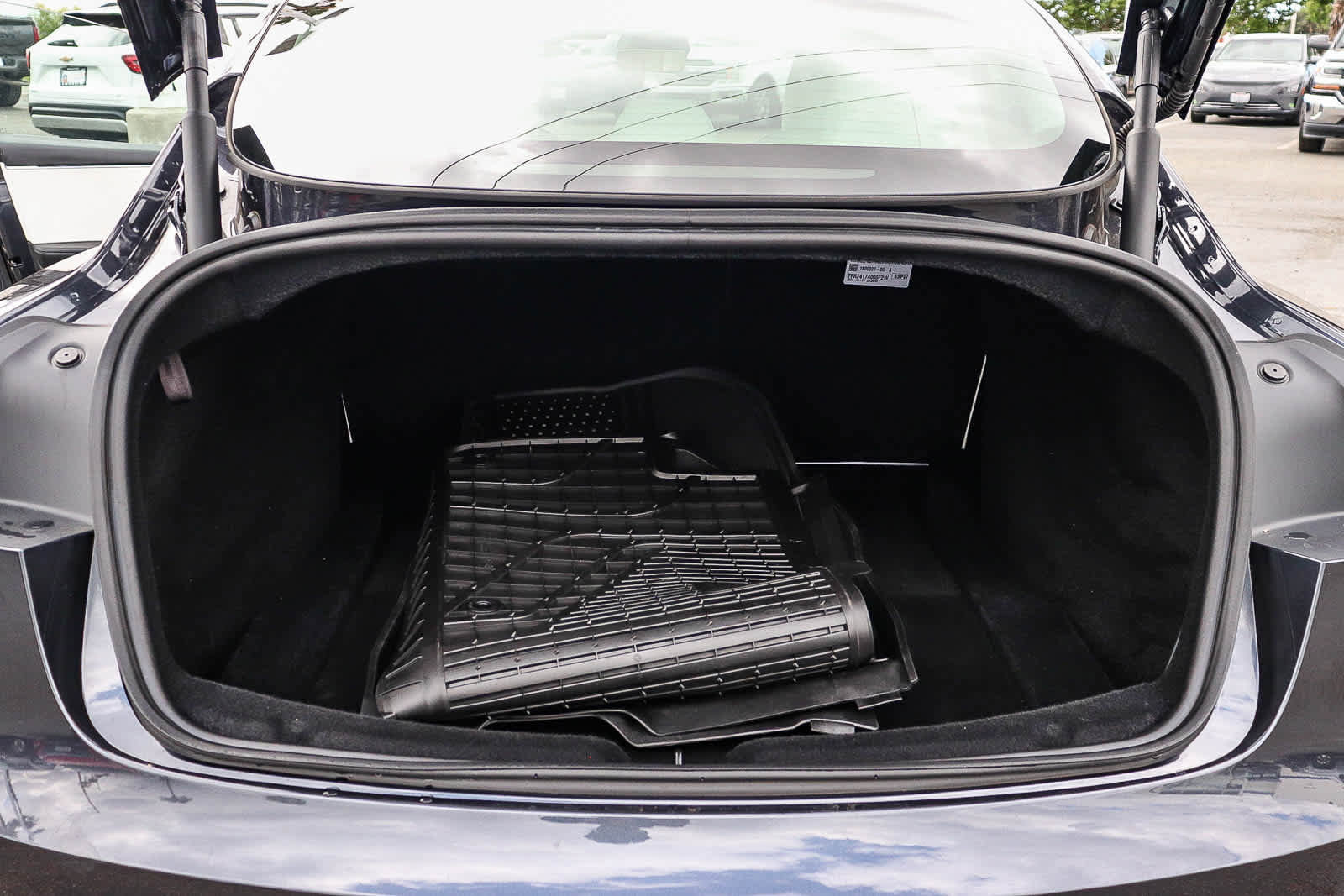 Used 2024 Tesla Model 3 Standard Range RWD image 28