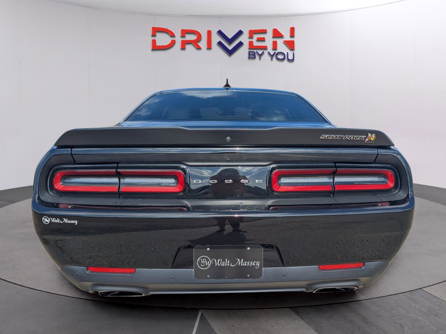 Used 2023 Dodge Challenger R/T Scat Pack w/ Plus Package image 4