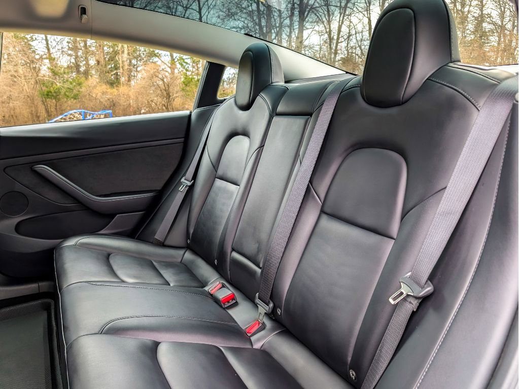 Used 2023 Tesla Model 3 Standard Range RWD image 14