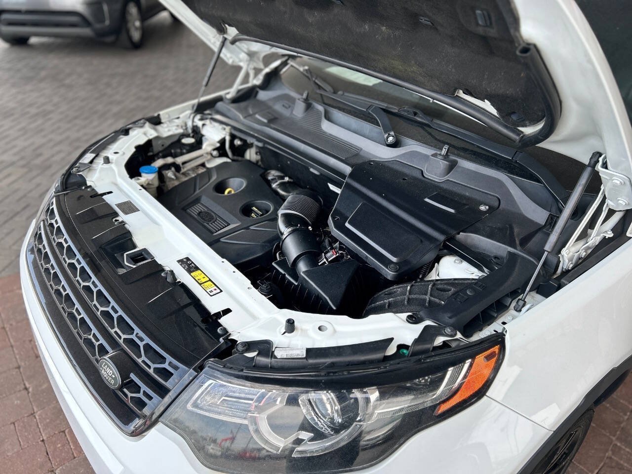 Used 2017 Land Rover Discovery Sport HSE AWD/4WD image 94